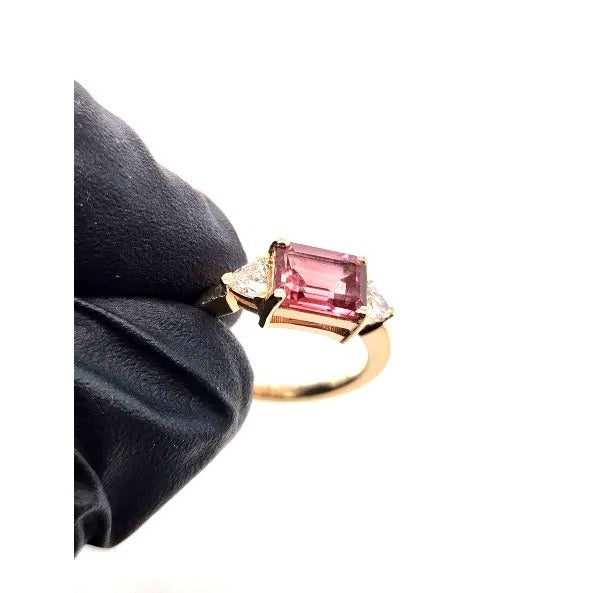 14kt Yellow Gold 1.64 ct. Pink Tourmaline & .32 ct each Trillion Cut Diamond Ring - Size 6