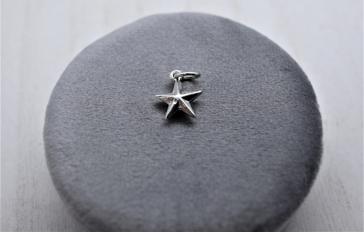 Small Star Charm