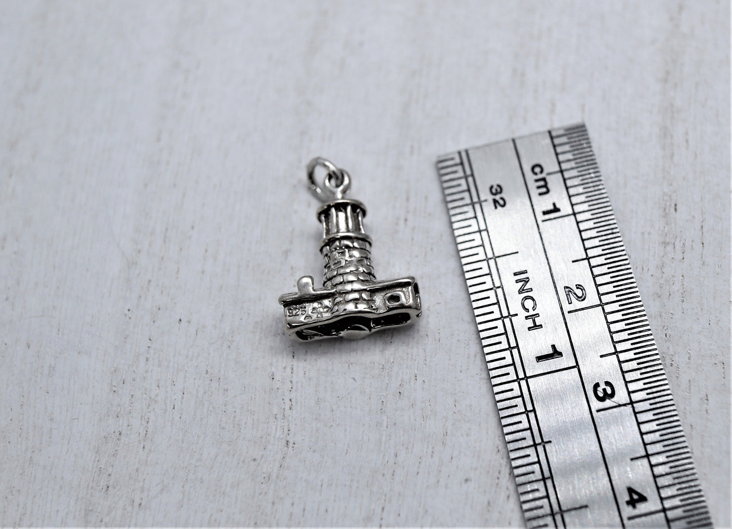 Lighthouse (style 1) Charm