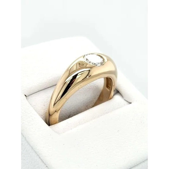 14kt Yellow Gold .56 ctw Round Diamond Gypsy Ring - Size 6 1/2