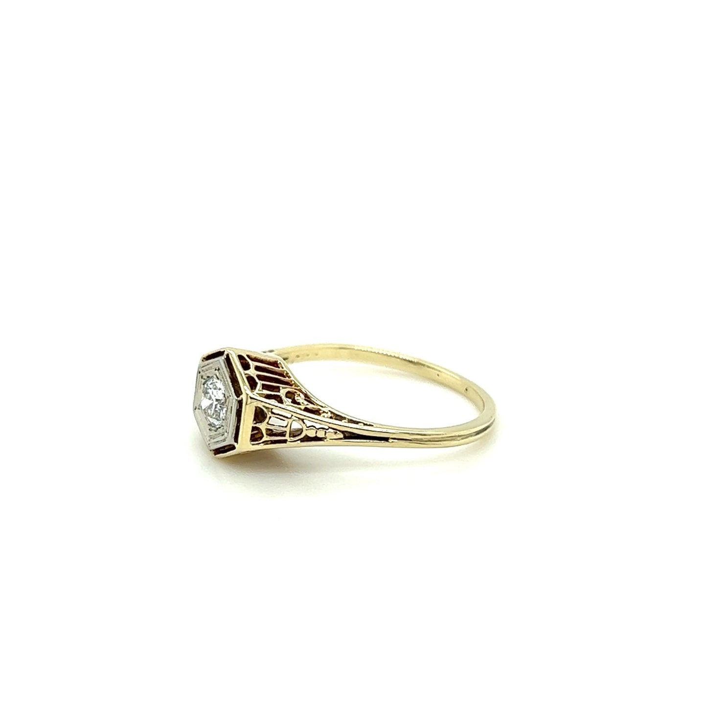 14kt Yellow Gold Two Tone Solitaire Diamond Filagree Ring